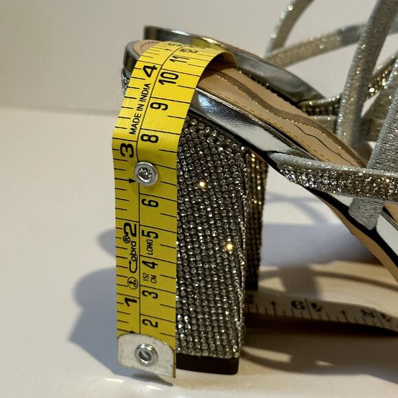 Nina Slingback Heels Silver Metallic Size 8.5 M  MRSP $99 Worn Once No Box - Picture 8 of 8